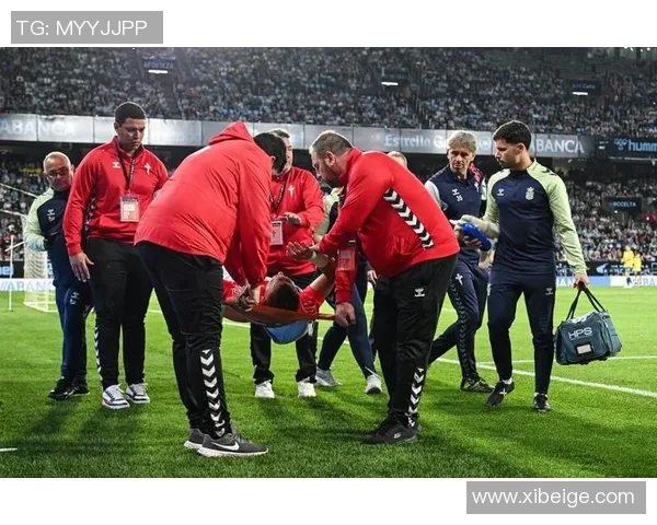 球员比赛中突然晕倒紧急送医所幸脱离生命危险情况稳定